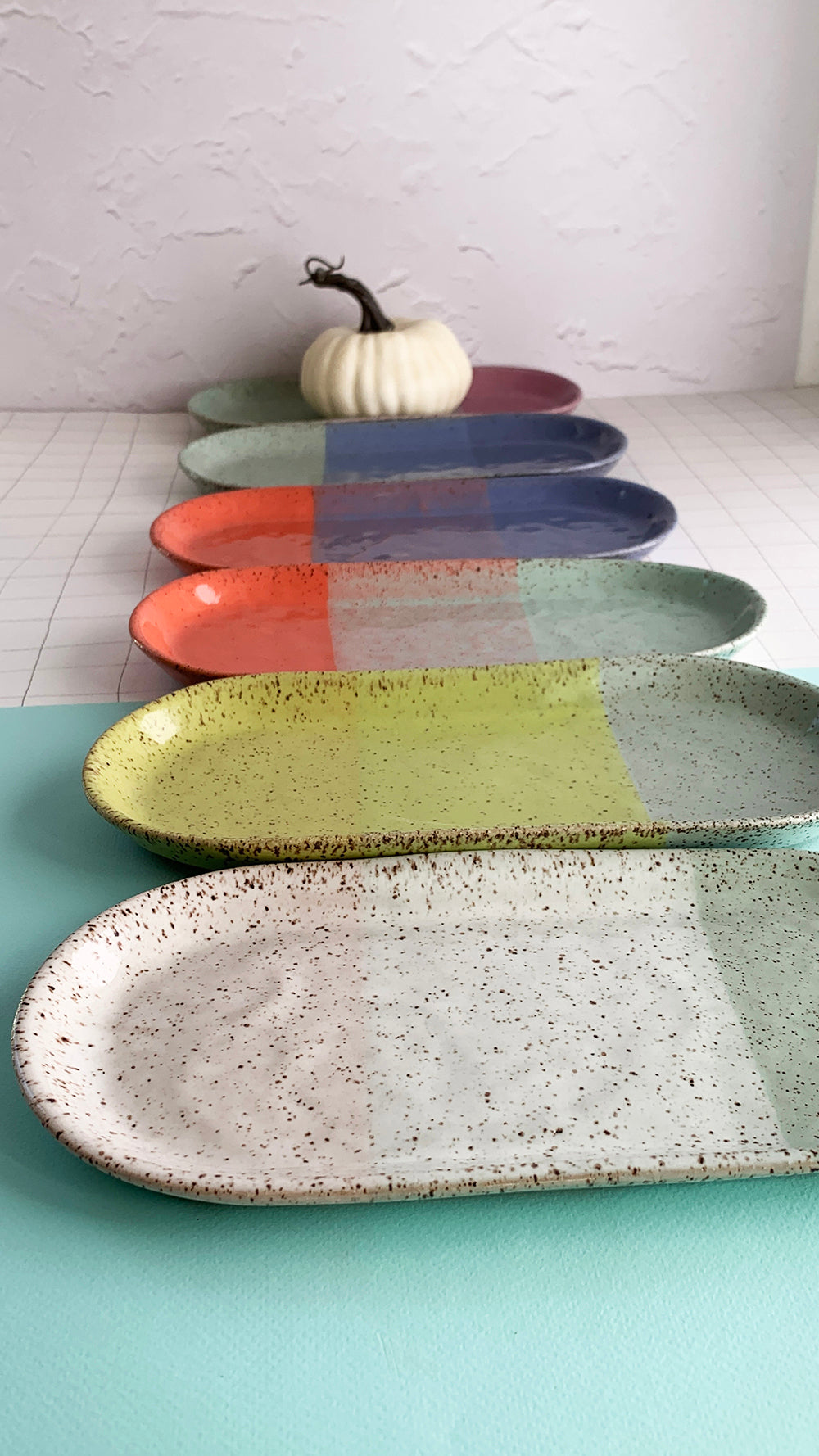 NEW - Seasonal Color - Brighter Days Small Oval Stoneware Platter